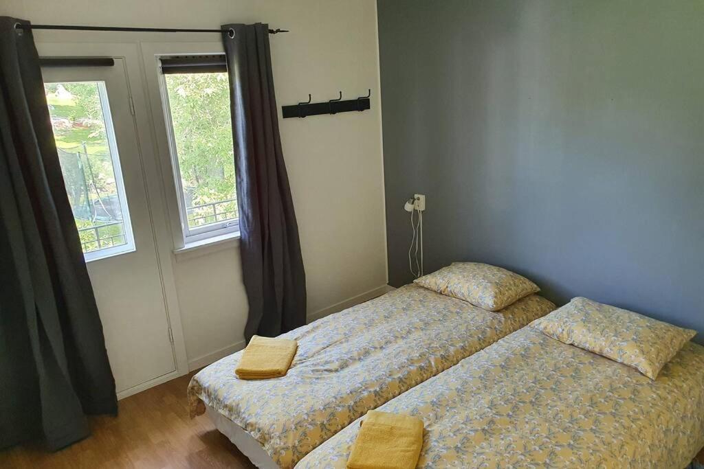 Appartamento Hus Sentralt I Lofoten Leknes Esterno foto